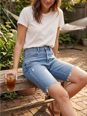 Loft High Waist Mom Jean Denim Cutoff Style Shorts Size 24 / 00
